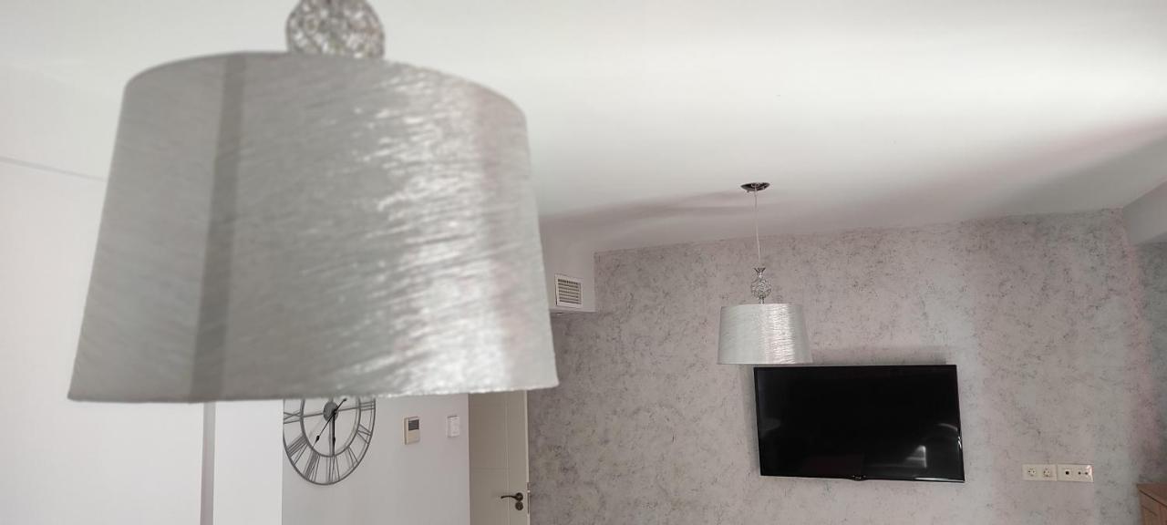 Cedran Granada Apartamento ภายนอก รูปภาพ