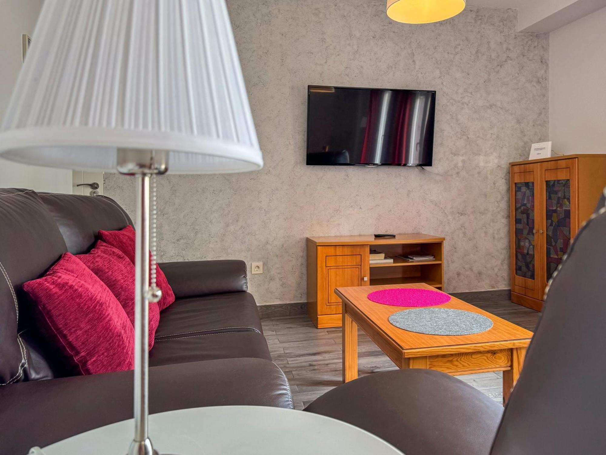 Cedran Granada Apartamento ภายนอก รูปภาพ